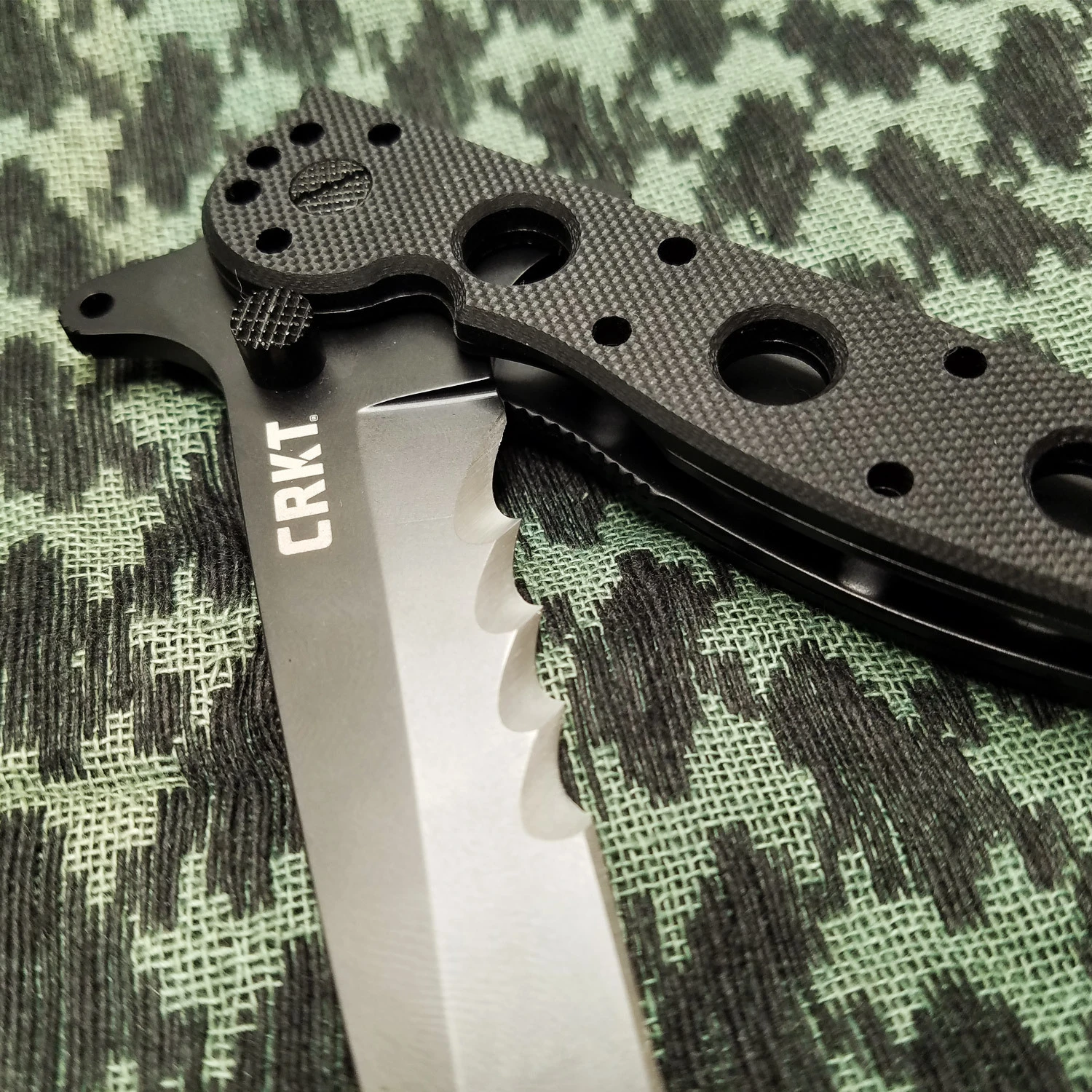 CRKT M16 13SFG Tanto Folding Knife | Black, 8Cr14 - Image 4
